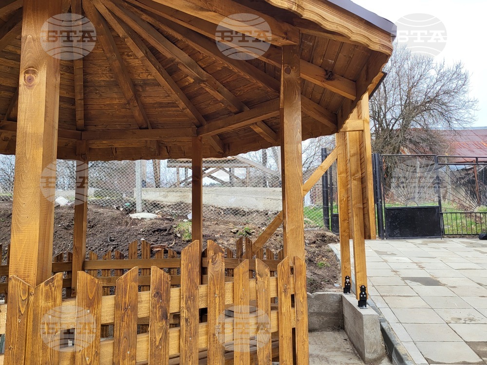 Село Клисура - гробищен парк - реставрация