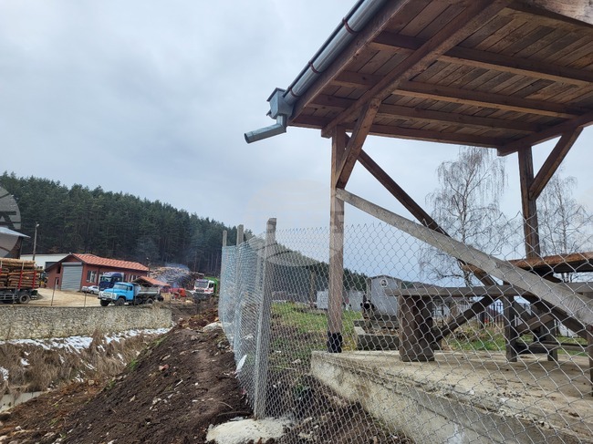 Село Клисура - гробищен парк - реставрация