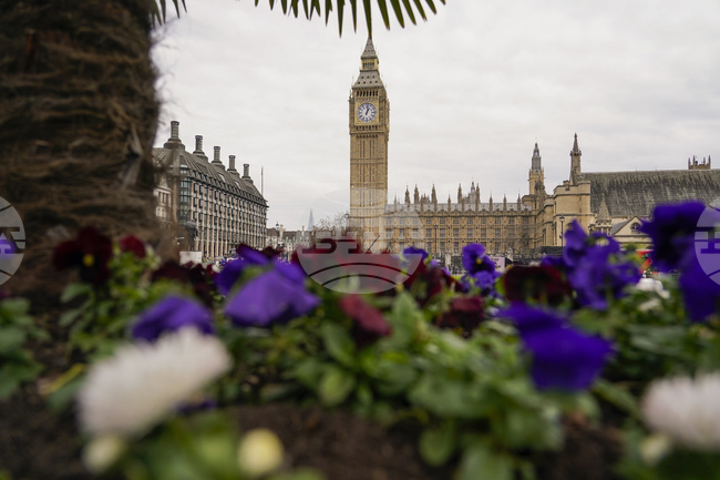 „Астън Мартин“ ще съкрати една пета от служителите си заради породени от митата допълнителни затруднения