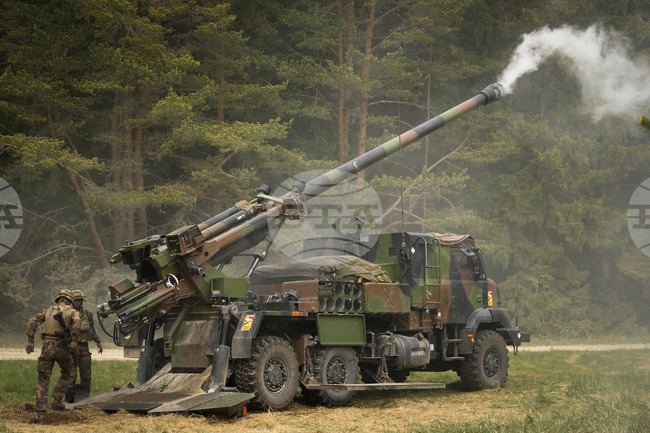 Литва сключи сделка за 252 млн. евро за закупуване на самоходни гаубици от Франция