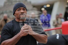 Ларгото - бокс - Роли Ламбърт - открита тренировка