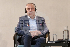 Френски институт - „Отразяването на войната“ - дискусия