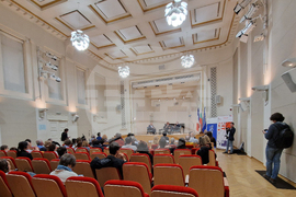 Френски институт - „Отразяването на войната“ - дискусия