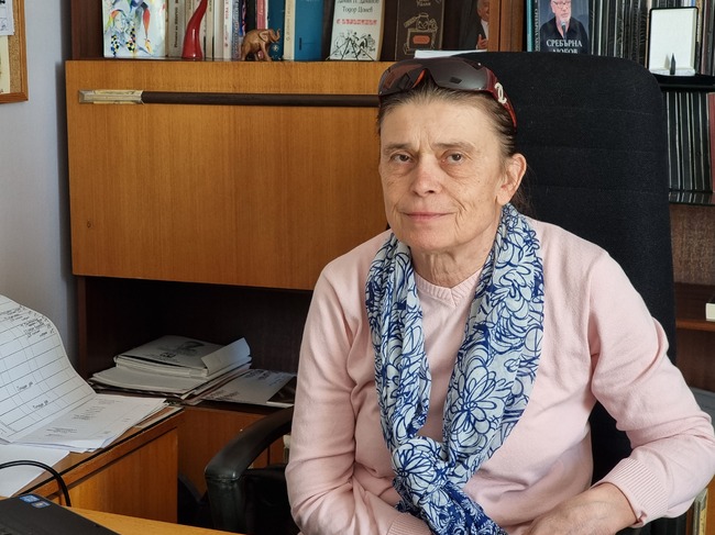 Новият директор на Драматичния театър „Невена Коканова“ в Ямбол Дияна Радева иска да „отвори“ театъра по нов начин
