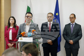 Министерство на иновациите и растежа - екип - представяне