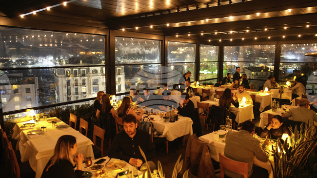 Турското министерство на търговията предвижда забрана за вписването на бакшиша в сметките на клиентите