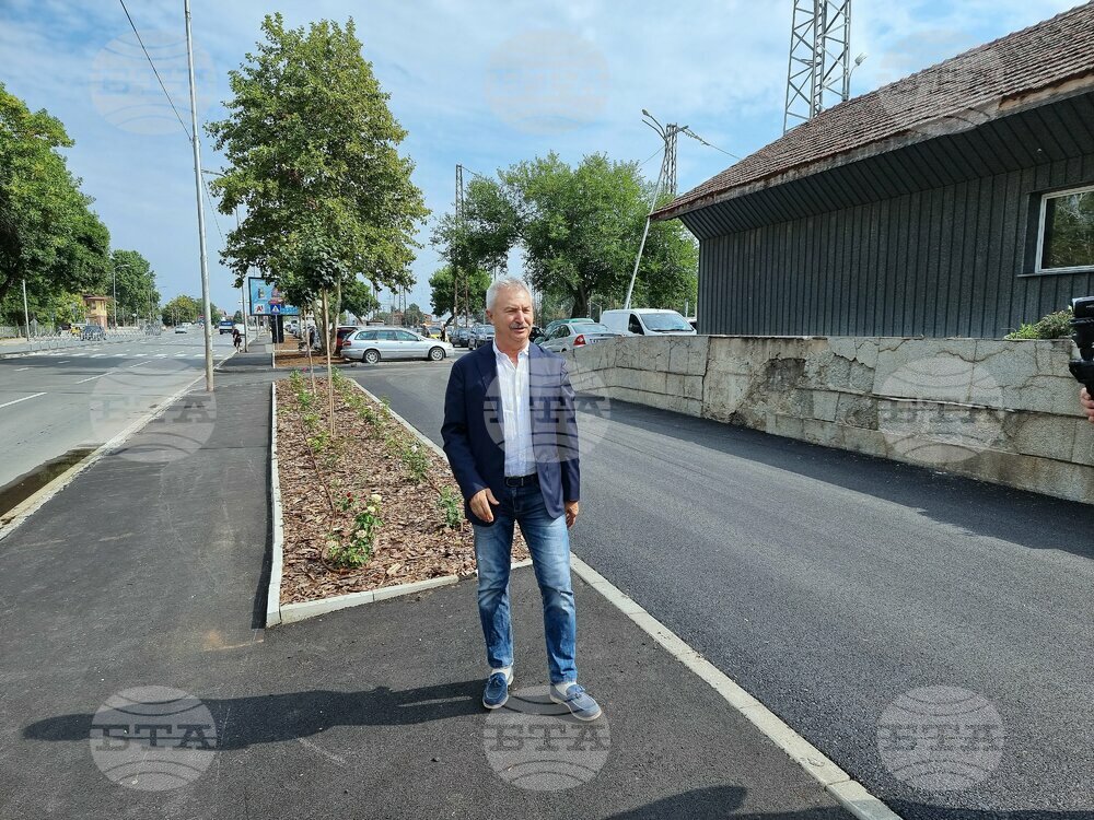 Основен ремонт на две улици и 10 паркинга направи община Монтана