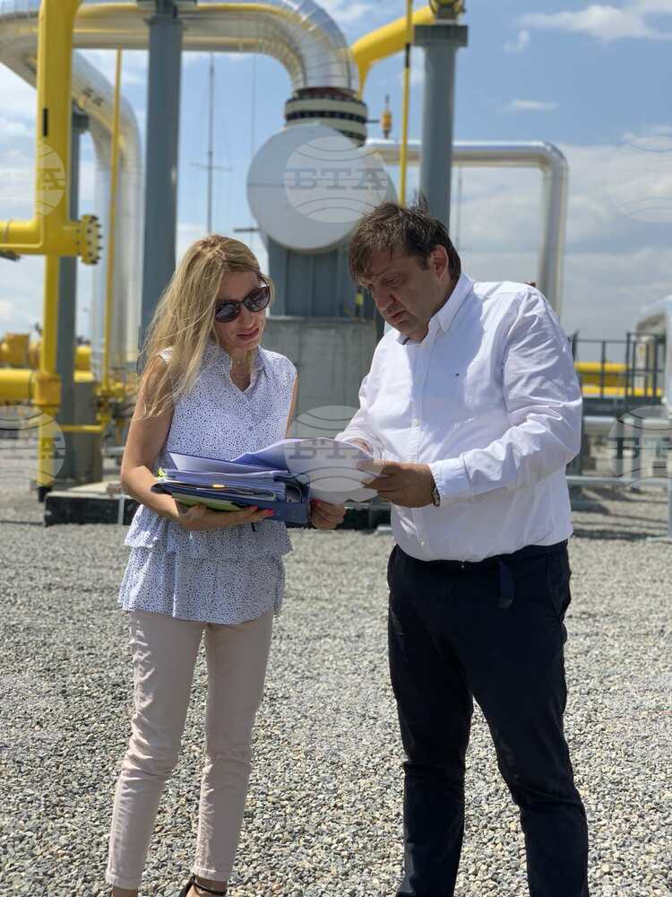 Министър Шишков за газовата връзка с Гърция: Луксозна сграда с мебели, без ток и достъп