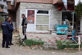 Благоевград - полиция -  открита ръчна граната