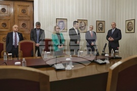 Президент - ПП-ДБ - мандат - връчване