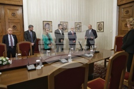 Президент - ПП-ДБ - мандат - връчване