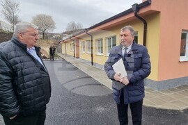 Село Лозево - нов социален център - лица с умствена изостаналост