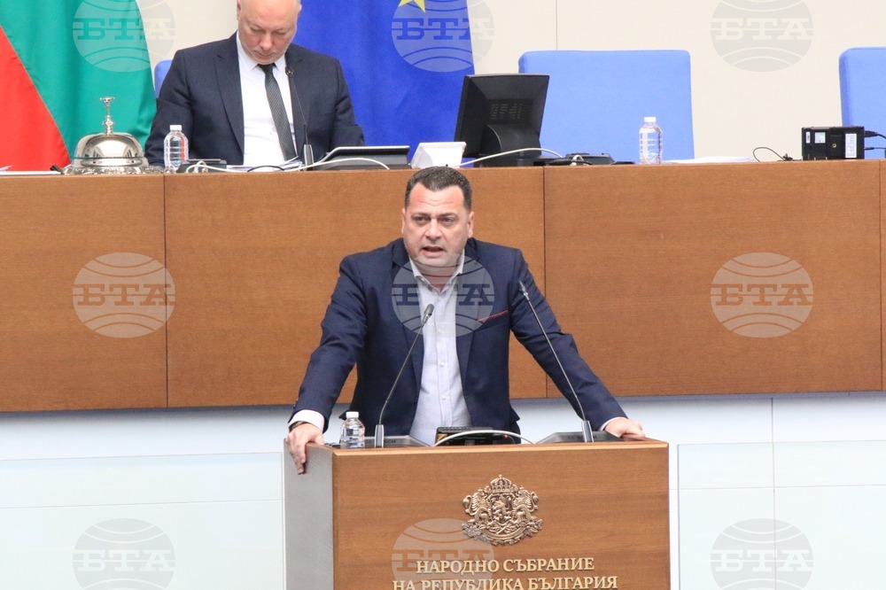 БТА :: Ченчев: Стратегията за спорта отчита ли, че в 511 български ...