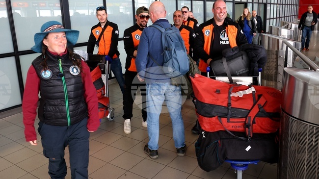 Last Group of Bulgarian Antarctic Expedition Is Back Home