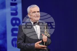 Световен ден на театъра - награди - ИКАР