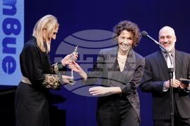 Световен ден на театъра - награди - ИКАР