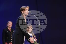 Световен ден на театъра - награди - ИКАР