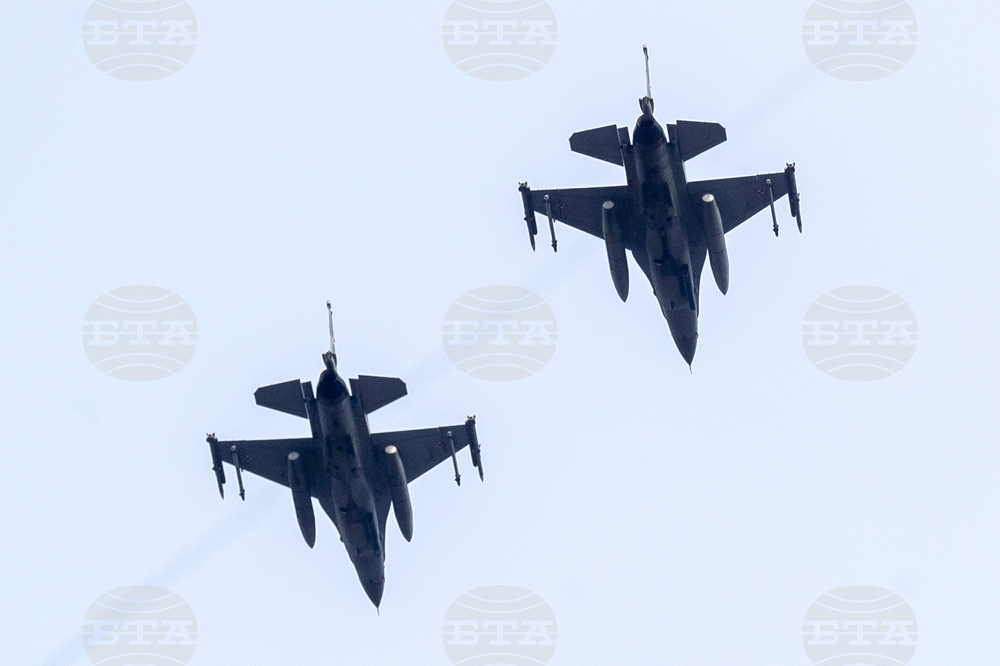 Два изтребителя са били вдигнати в Румъния заради атаки с дронове в Украйна близо до румънската граница