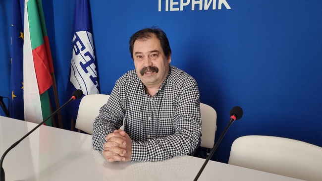 Концерт от поредицата "Фолклорът - настояще и бъдеще" представя днес в Перник творчеството на емблематичния български квартет "Славей"