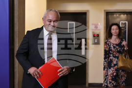 Министерски съвет - Иван Демерджиев  - заседание