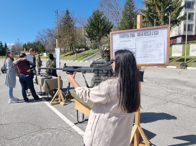 Плевен - военно формирование - Ден на отворените врати