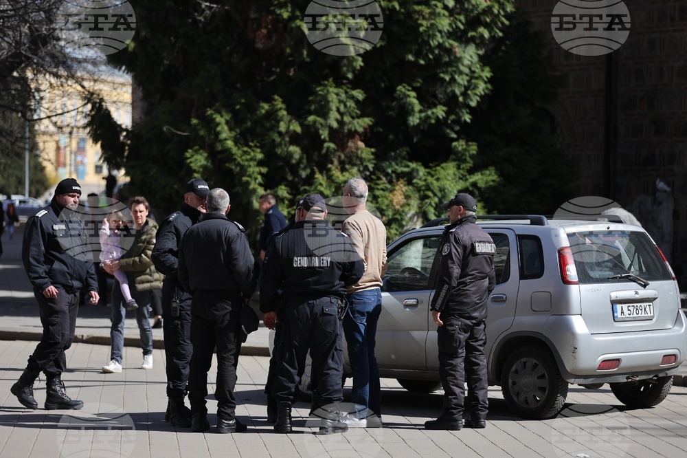 Мъж се опита да влезе в президентската институция през централния вход и беше задържан