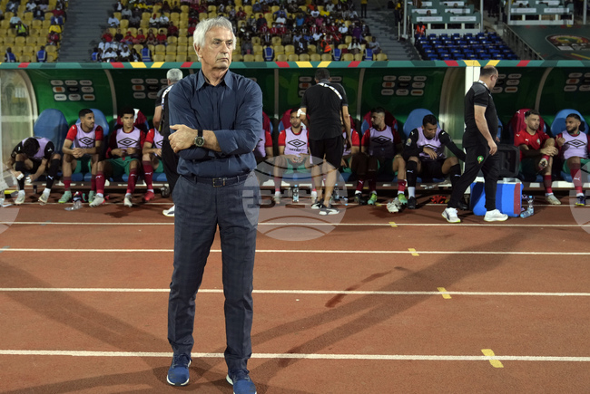 Нант уволни треньора си Ахмед Кантари, трябва да го замени Вахид Халилходжич