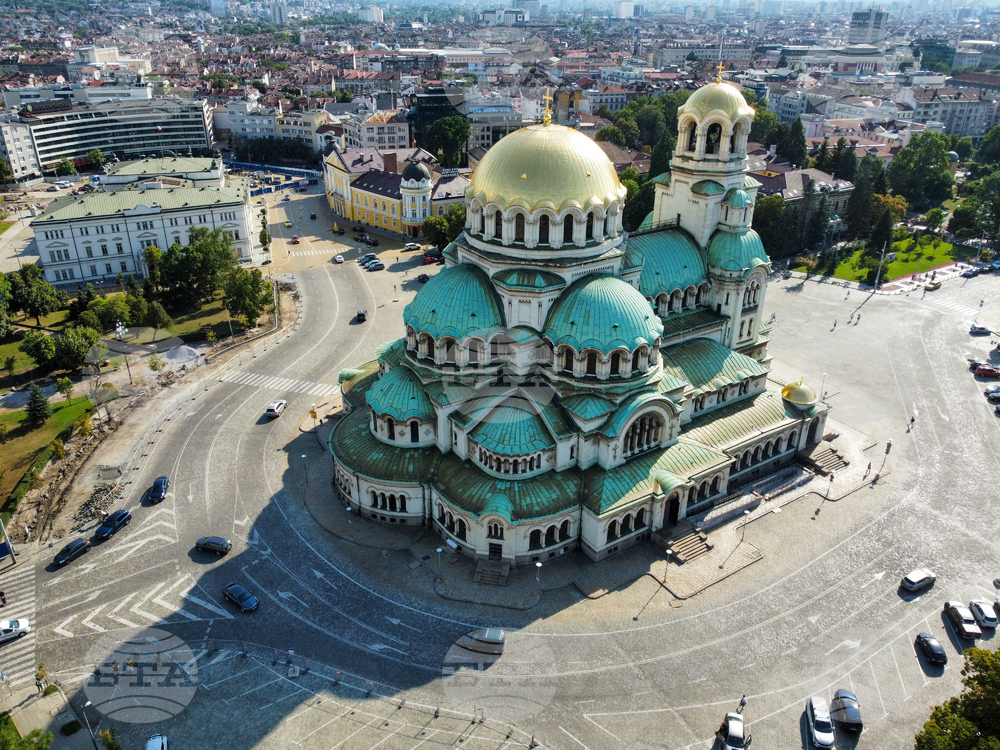 Храм - паметник "Св. Александър Невски"