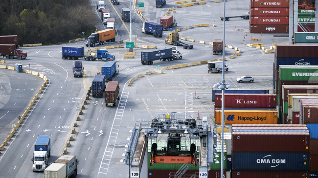 Производствените цени в САЩ нарастват повече от очакваното през януари 