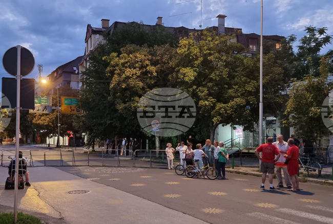 Македония - българско посолство - протест