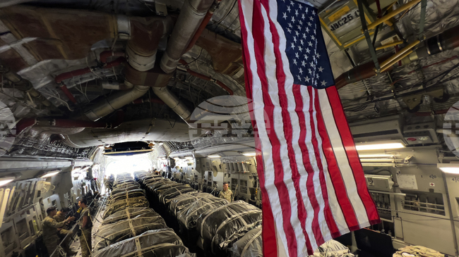 Американското посолство в Катар посъветва своите служители и американските граждани да избягват военновъздушната база “Ал Удейд”