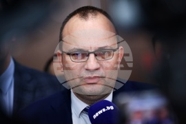 Парламент - "ПП-ДБ" - изявление