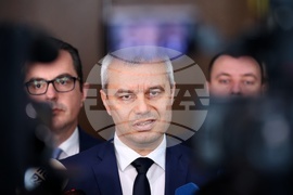 Парламент - "Възраждане" - изявление