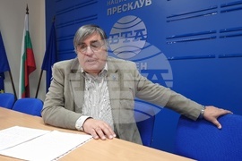 Национален пресклуб на БТА Плевен - изложба "75 години НАТО и 20 години България в НАТО"