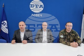 Национален пресклуб на БТА Ловеч - изложба "75 години НАТО и 20 години България в НАТО"