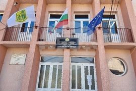 Село Петърница - Кирил Вътев - Владимир Боля - овцеферма - посещение