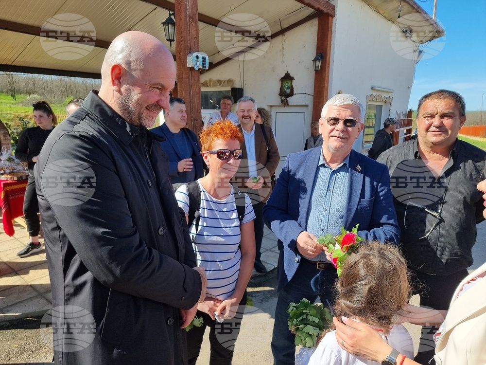 Село Петърница - Кирил Вътев - Владимир Боля - овцеферма - посещение