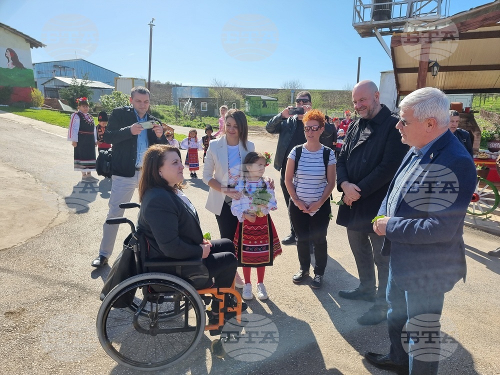 Село Петърница - Кирил Вътев - Владимир Боля - овцеферма - посещение