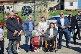 Село Петърница - Кирил Вътев - Владимир Боля - овцеферма - посещение