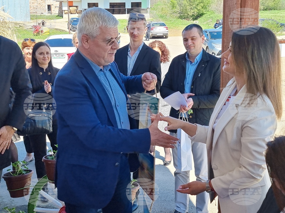 Село Петърница - Кирил Вътев - Владимир Боля - овцеферма - посещение