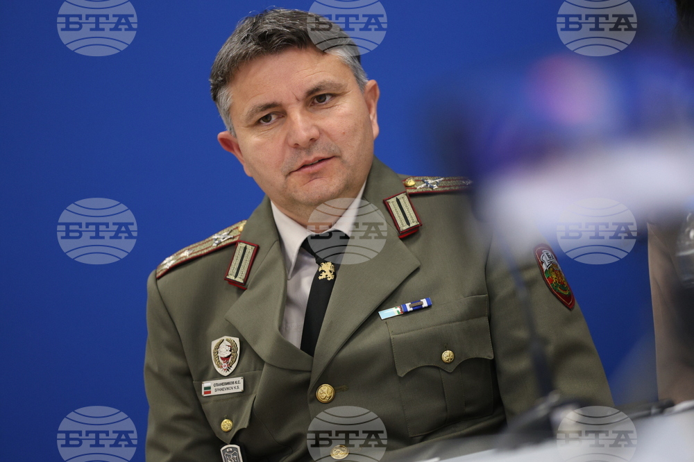 Национален пресклуб на БТА Благоевград - изложба "75 години НАТО и 20 години България в НАТО"