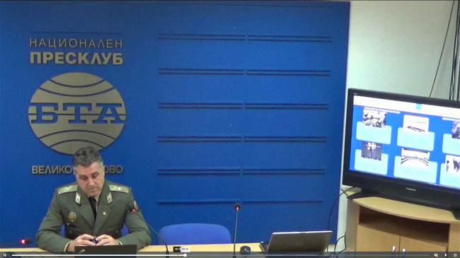 Чрез видеовръзка от пресклуба на БТА във Велико Търново бригаден генерал Иван Маламов участва виртуално в откриването на изложбата „70 години НАТО и 20 години България в НАТО“ със снимки и документи от архивите на БТА