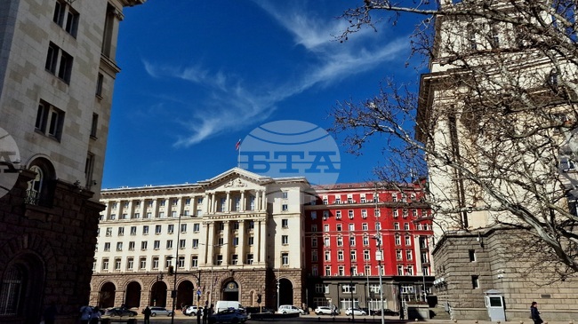 Правителството в оставка прие постановление за отпускане на допълнителни средства за персонал на три изпълнителни агенции към Министерството на транспорта и съобщенията