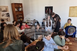 Добрич - дърворезба