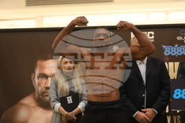 Бокс - кантар - Роли Ламбърт