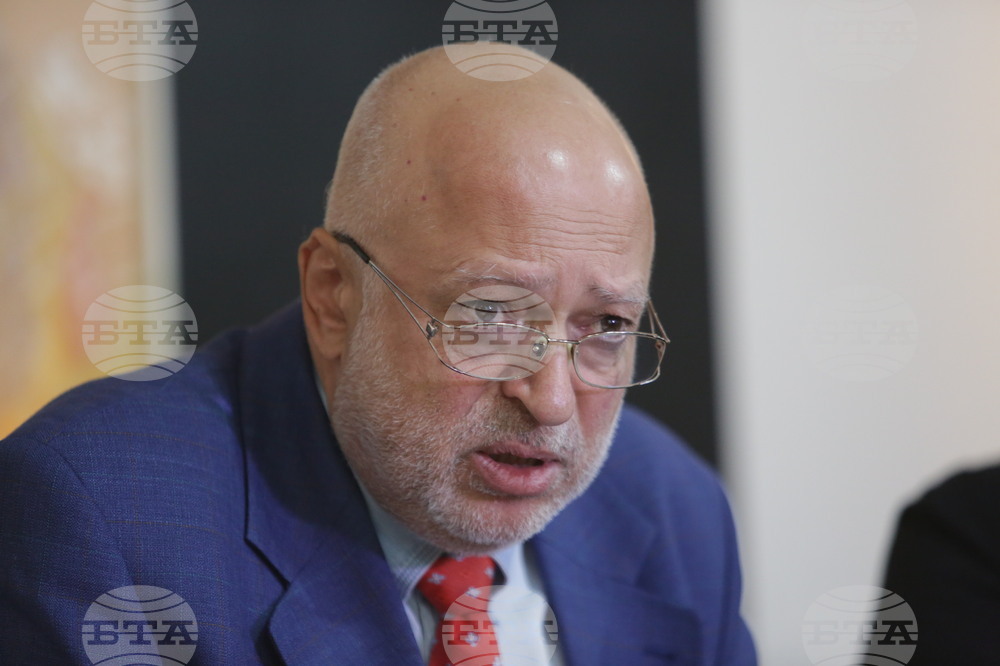 Велислав Минеков - екип - представяне