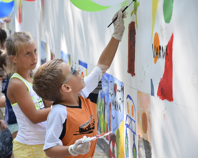 Варна - дълга рисунка