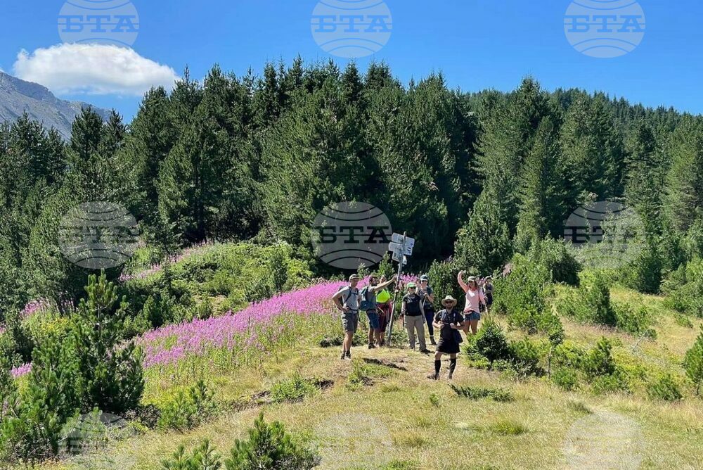 АТА: Испанско лайфстайл списание рекламира Албания; Рама: 19 хиляди испански туристи досега