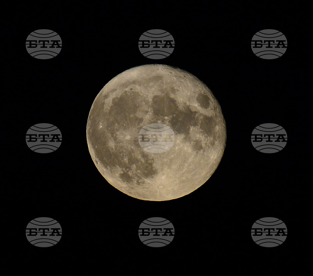 Исперих - пълнолуние