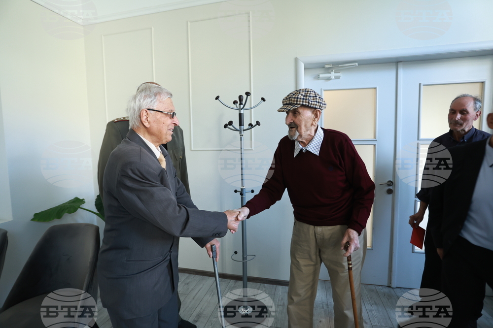 Габрово - столетник - поздравления